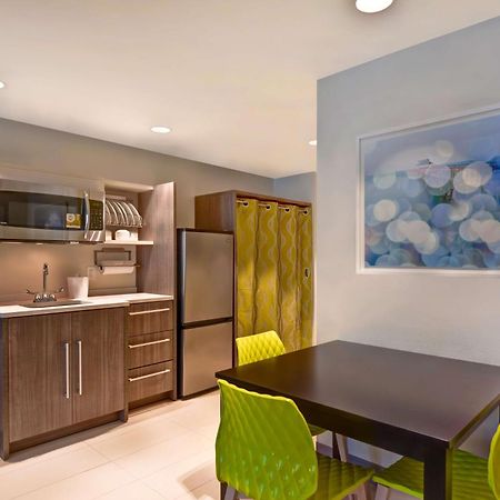 Home2 Suites By Hilton Naples I-75 Pine Ridge Road Екстериор снимка
