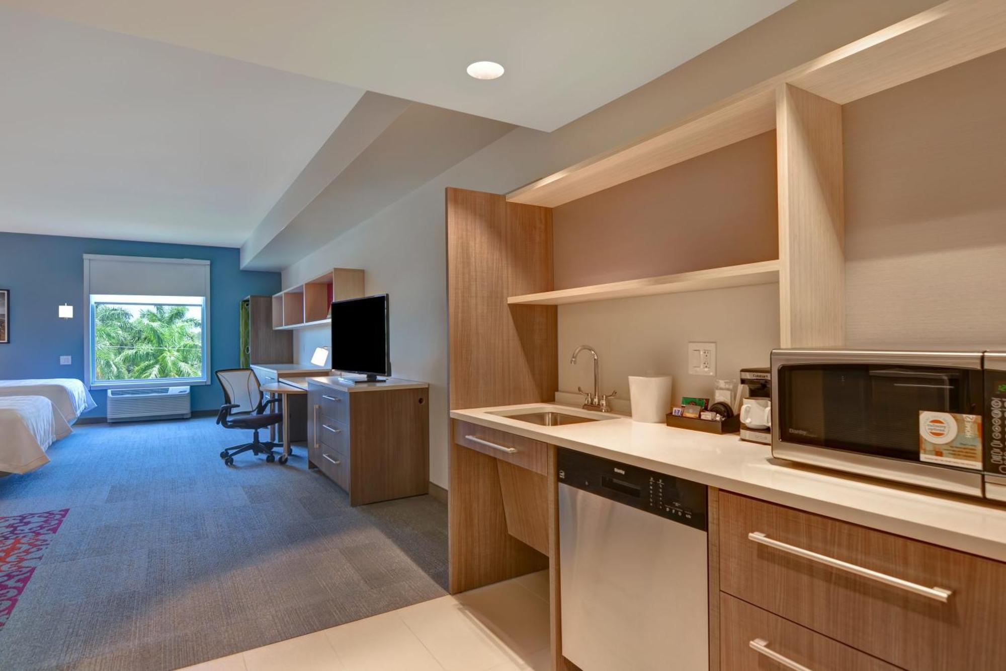 Home2 Suites By Hilton Naples I-75 Pine Ridge Road Екстериор снимка