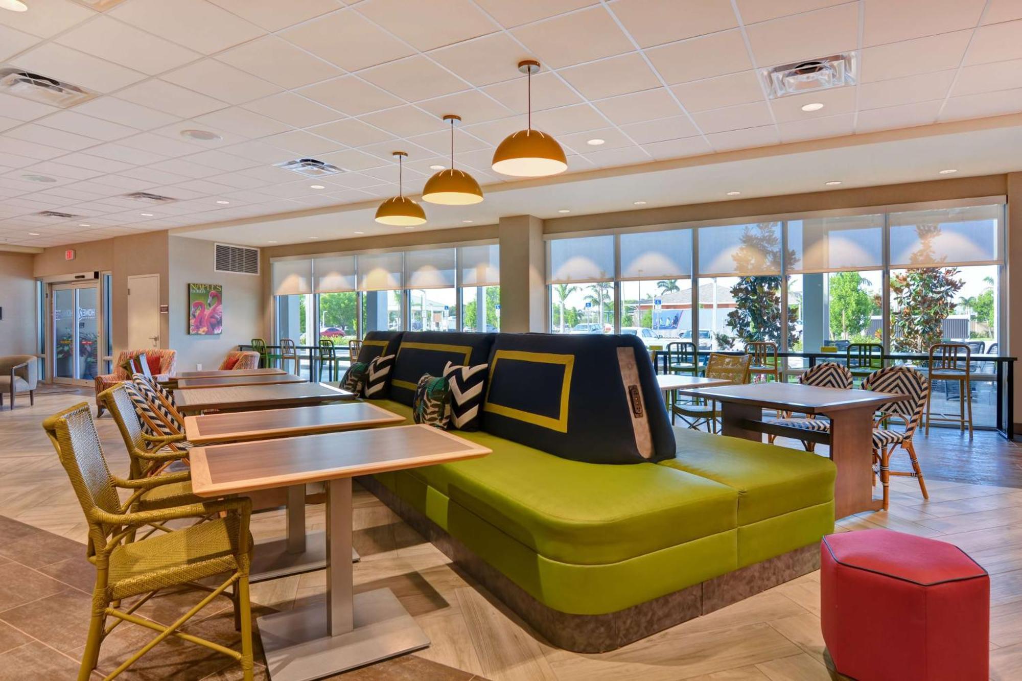 Home2 Suites By Hilton Naples I-75 Pine Ridge Road Екстериор снимка