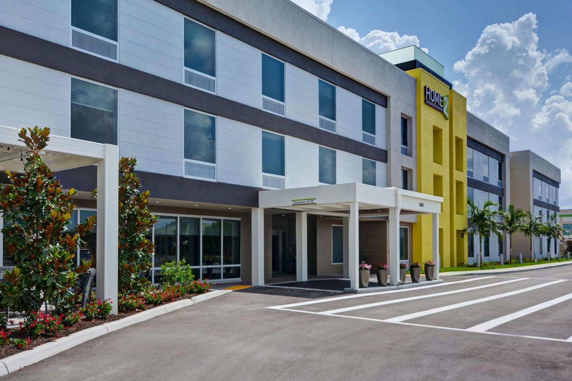 Home2 Suites By Hilton Naples I-75 Pine Ridge Road Екстериор снимка